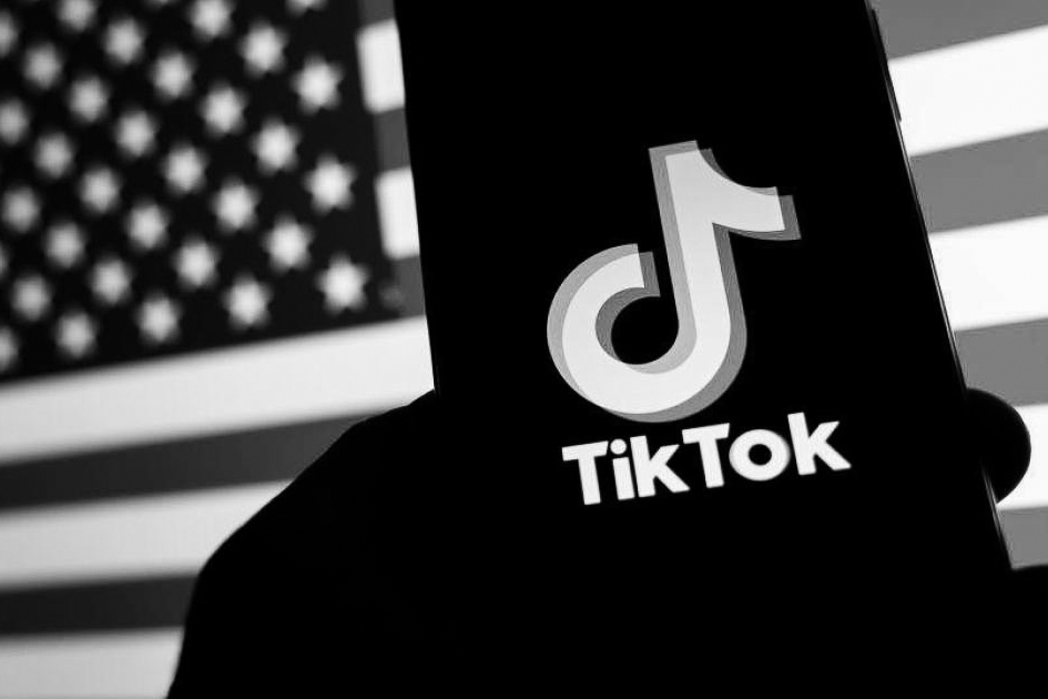 Is The TikTok Ban Good? Perspective From A Street Photographer.